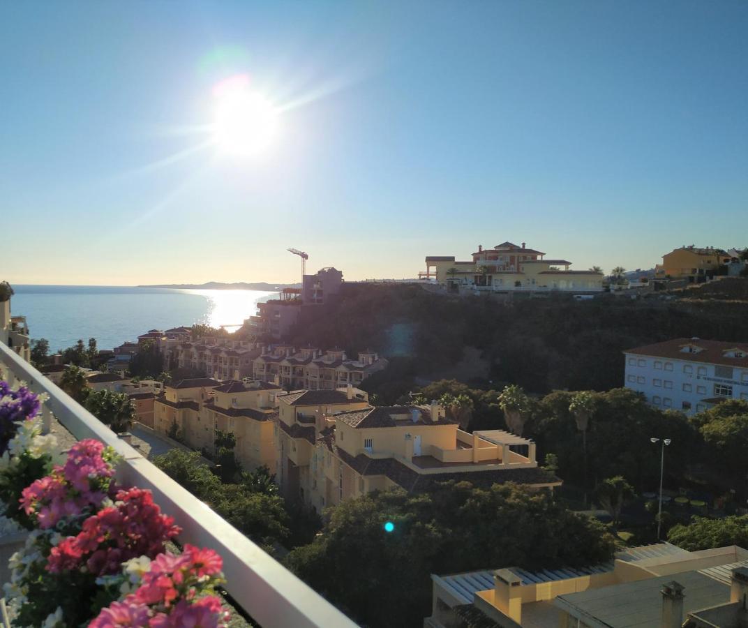 Pena Beach 3 Bedroom Duplex, Bbq, Pool, Sea Views, Бенальмадена Экстерьер фото